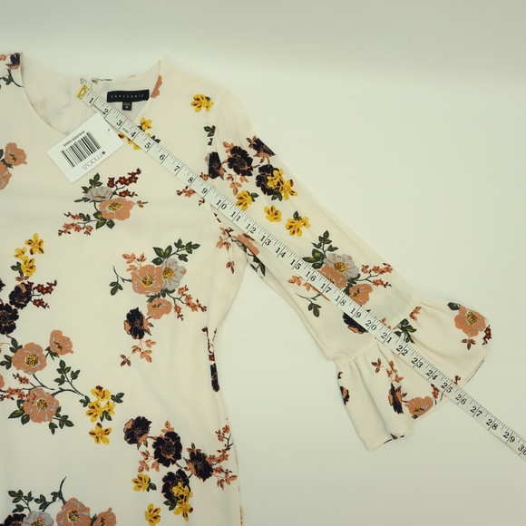 NEW Sanctuary Bell Sleeves Floral Printed Dress M - Picture 7 of 8